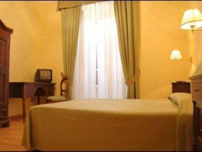 Hotell Fiori 2*